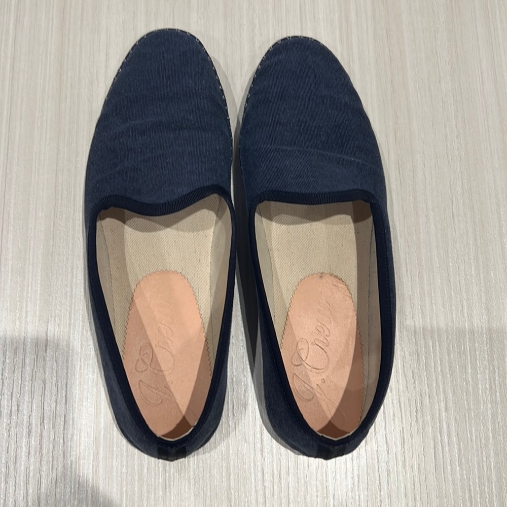 J crew women’s navy espadrilles with white trimming size 9